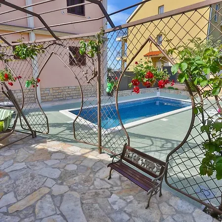Apartman Ante Salona